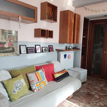 Ciampino Airport Apartment Luaran gambar