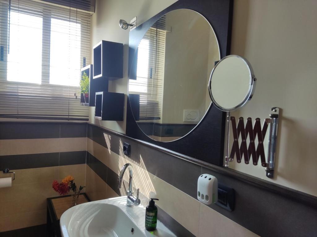 Ciampino Airport Apartment Luaran gambar